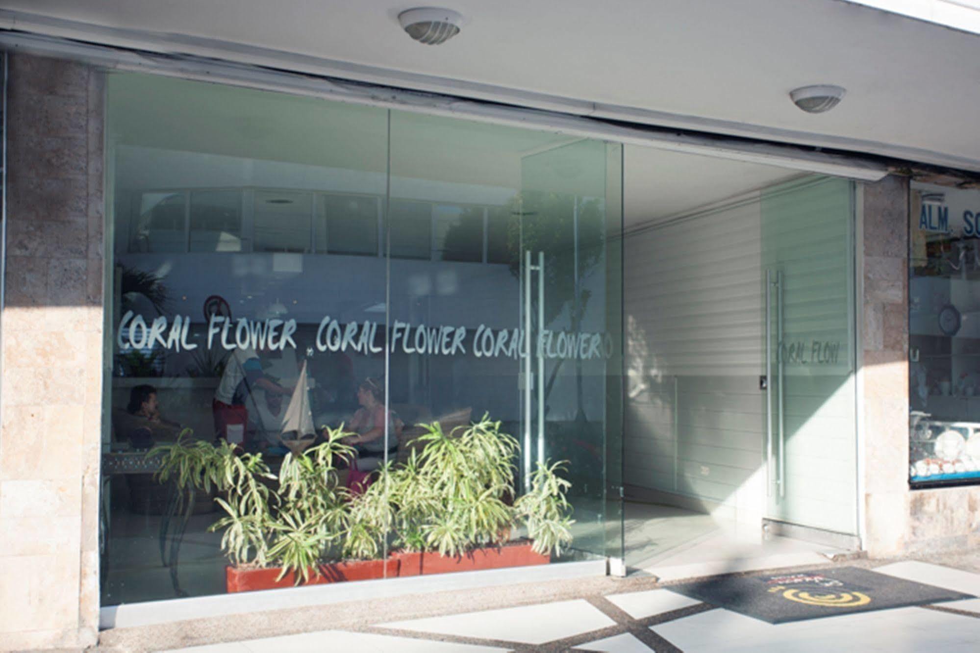 On Vacation Coral Flower ซานอันเดรส ภายนอก รูปภาพ